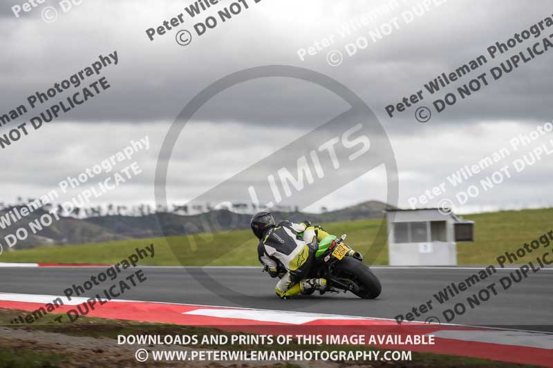 cadwell no limits trackday;cadwell park;cadwell park photographs;cadwell trackday photographs;enduro digital images;event digital images;eventdigitalimages;navarra;no limits trackdays;peter wileman photography;racing digital images;trackday digital images;trackday photos